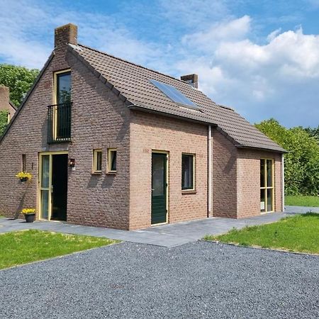 Vakantiewoning Maas en Waal 277 Ewijk Buitenkant foto
