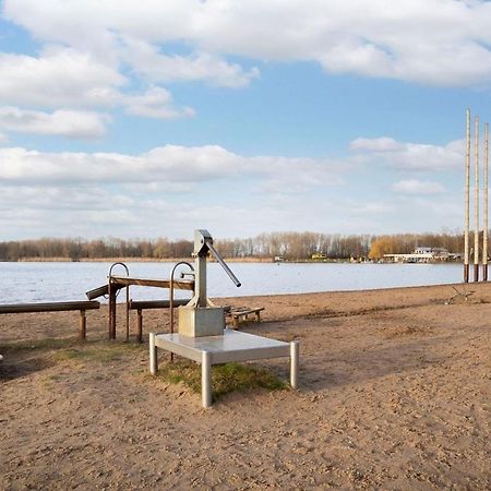 Vakantiewoning Maas en Waal 277 Ewijk Buitenkant foto