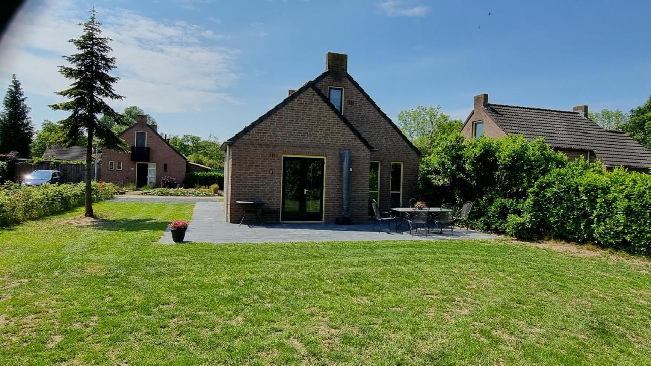 Vakantiewoning Maas en Waal 277 Ewijk Buitenkant foto
